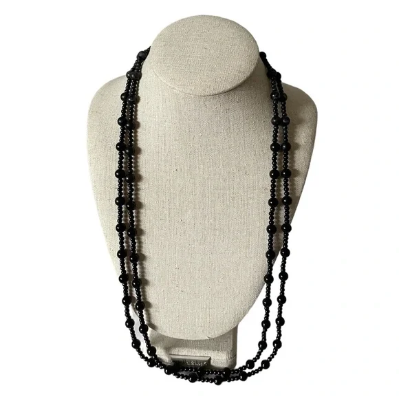 Trifari Signed Black Double Strand Beaded Vintage Necklace with Lobster Clasp - Picture 6 of 7
